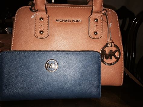 michael kors handbag with wallet|michael kors purses near me.